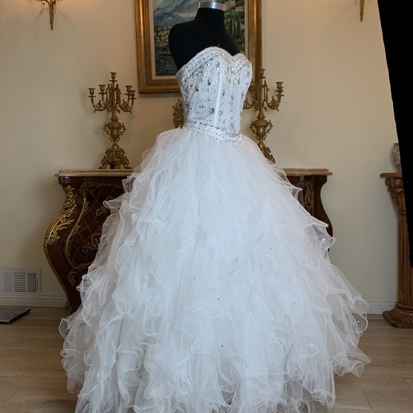 Women’s formal rhinestone Quinceanera ball gown pageant wedding prom dress - Picture 2 of 6